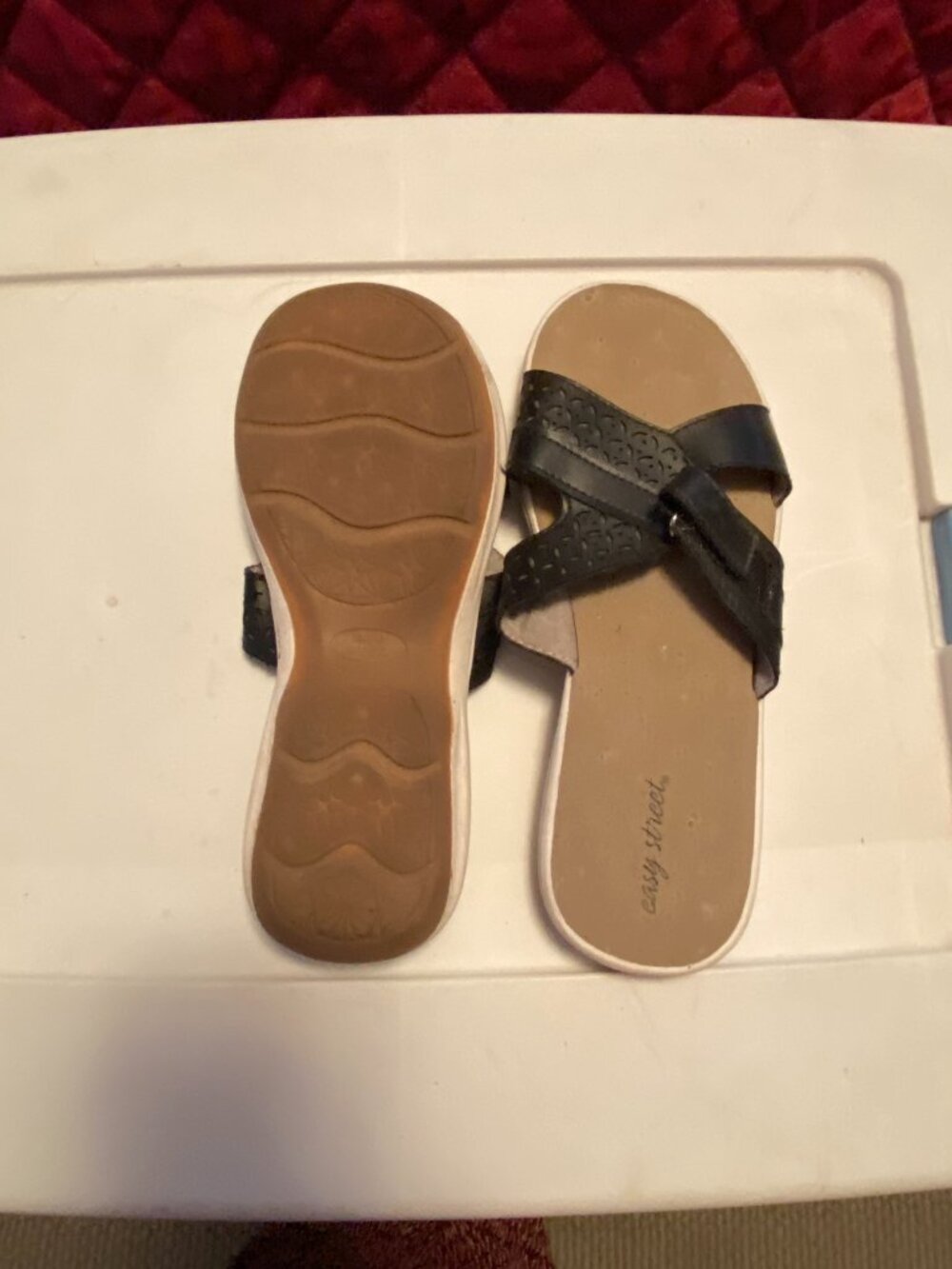 Easy Street Ladies Sandals - Picture 2 of 5